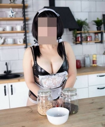Василиса, 35